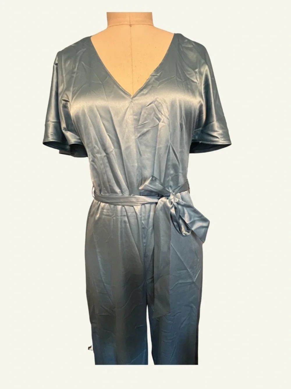 VENUS Satin V‑Neck Short Sleeve Jumpsuit in Light Blue - Picture 3 of 5